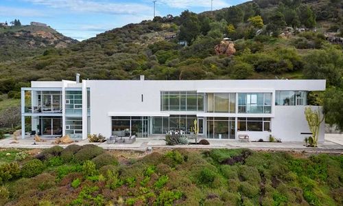 Can You Find Homes for Sale With Ocean Views in &hellip;