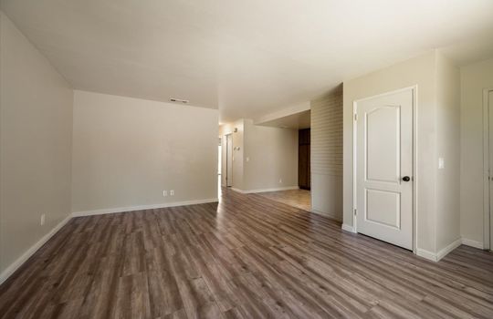 09-Living Room