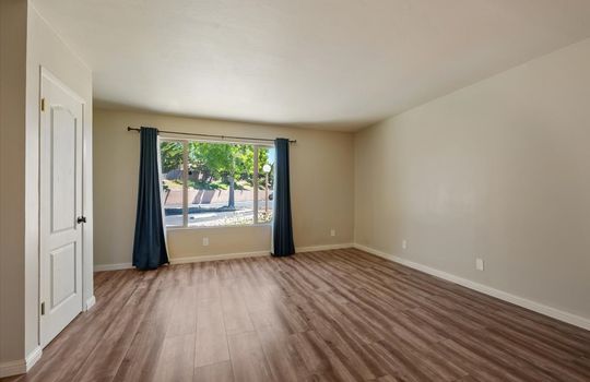 11-Living Room