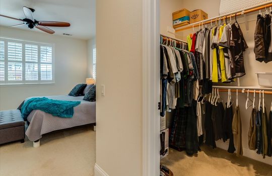 1172 Hastings Ct - Primary Closet 01