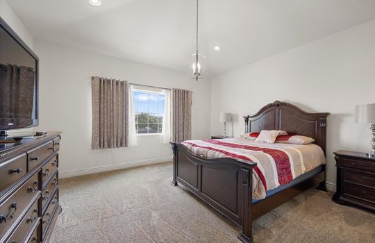 20-Primary Bedroom