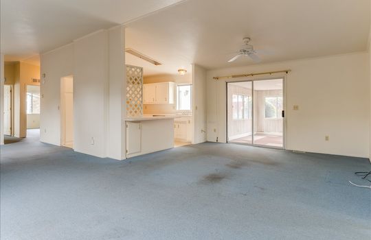 23-926-Vista-Del-Rio-Family-Room-to-Kitchen