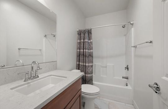 30-Bathroom