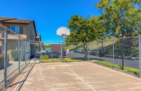 33-Basketball Court