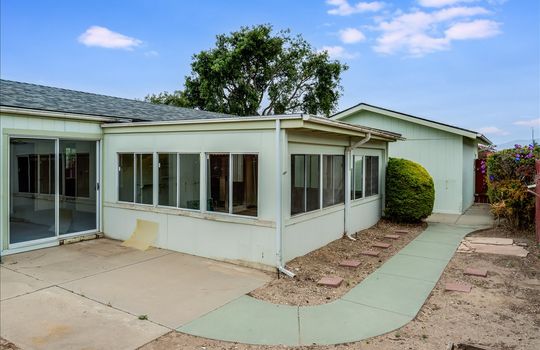 40-926-Vista-Del-Rio-Rear-Exterior-2