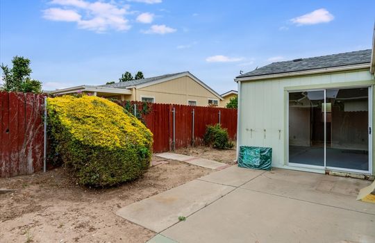 41-926-Vista-Del-Rio-Backyard-Patio