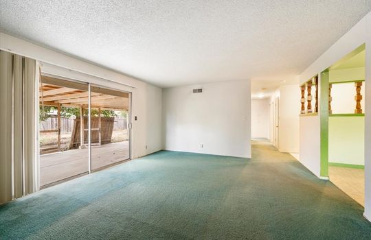 08-Living Room
