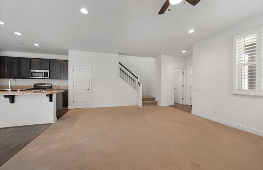 09-Living Room