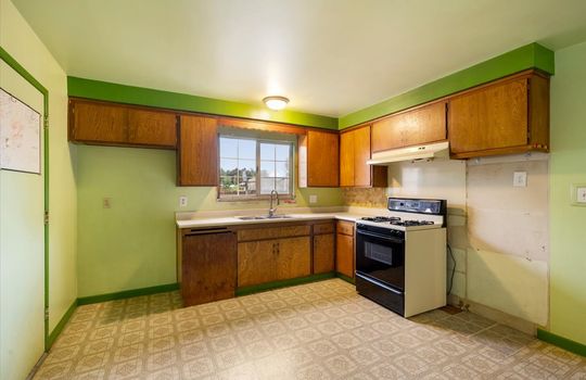 11-Kitchen