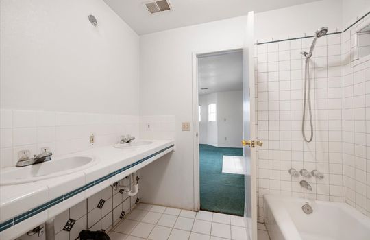 17-Primary Bathroom