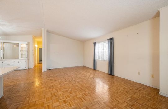 07-Living Room