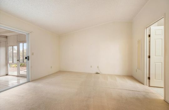 14-Primary Bedroom