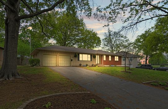 03-108 E 109th Terrace