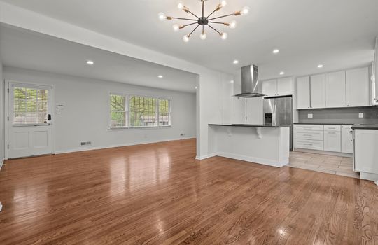 08-108 E 109th Terrace