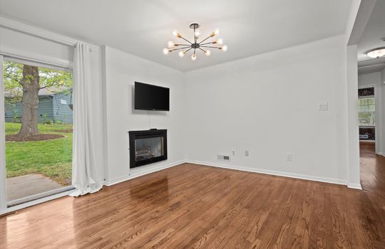 10-108 E 109th Terrace