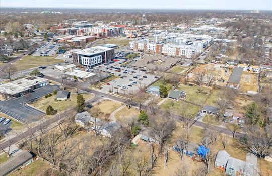 14-6901 W 82nd St-14