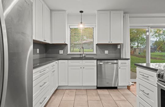 16-108 E 109th Terrace