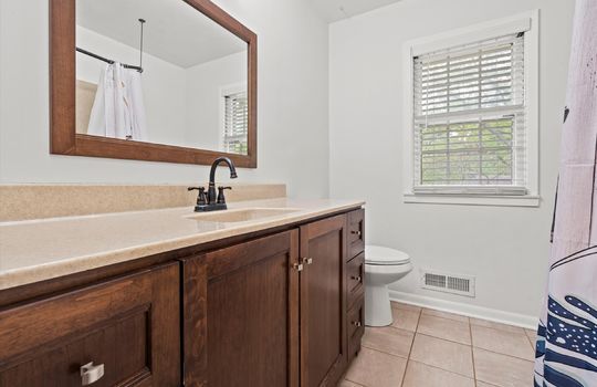 28-108 E 109th Terrace