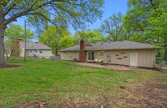 32-108 E 109th Terrace