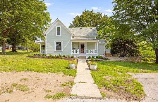 02-9101 Holmes Rd-21