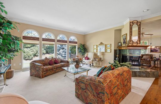 05-4700 W 112th Terrace
