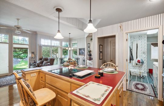 09-4700 W 112th Terrace