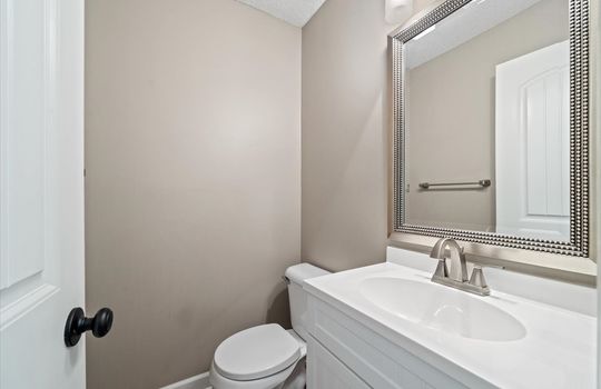 12-2133 S Stagecoach Dr-11