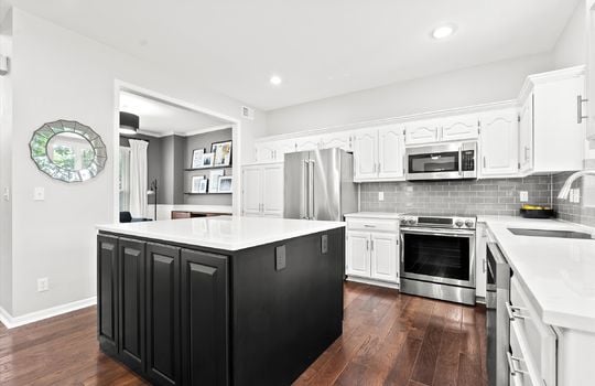 14-11509 W 115th St