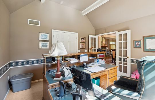 25-4700 W 112th Terrace