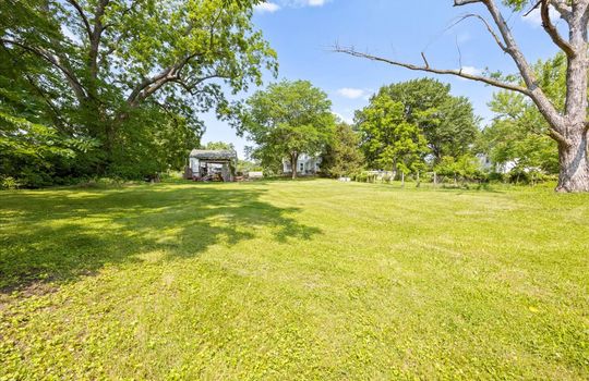 28-9101 Holmes Rd-25