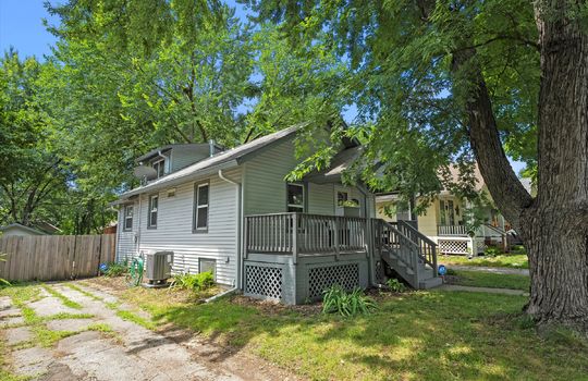 03-707 W 75th Terrace