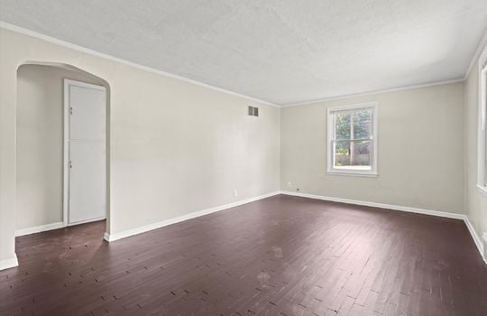 04-7845 Madison Ave
