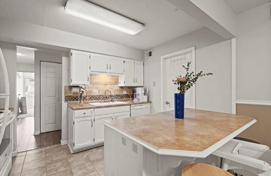 09-9626 Perry Ln Unit D