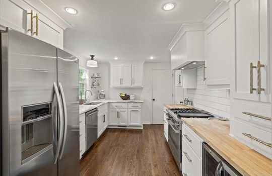 10-2705 W 73rd St-7