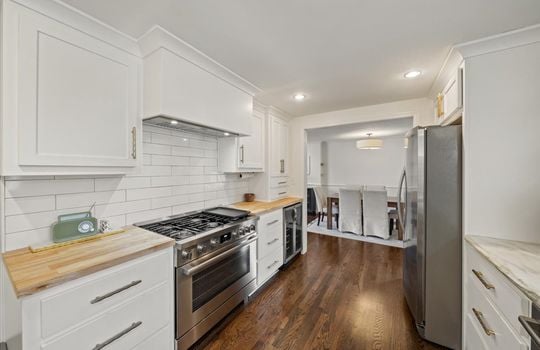 12-2705 W 73rd St-9