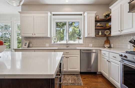 16-10819 W 143rd Terrace