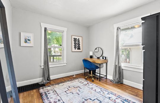16-707 W 75th Terrace