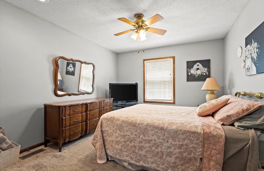 18-8124 Swarner
