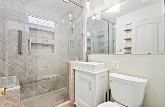 21-707 W 75th Terrace