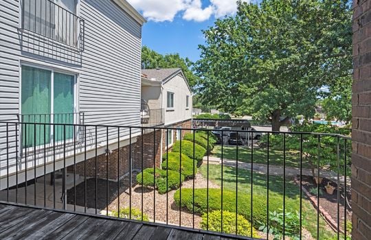 24-9626 Perry Ln Unit D
