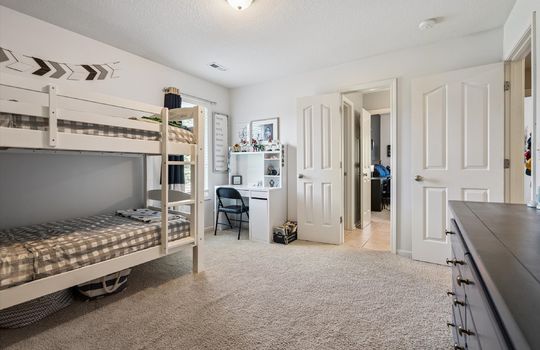 38-10819 W 143rd Terrace