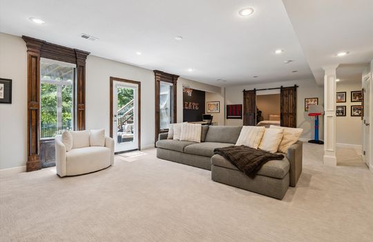 47-10819 W 143rd Terrace