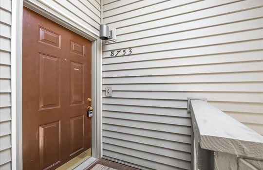 03-8753 W 106th Terrace-05