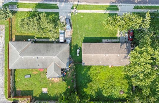 11-8231 Travis St-10