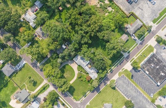 15-8231 Travis St-06