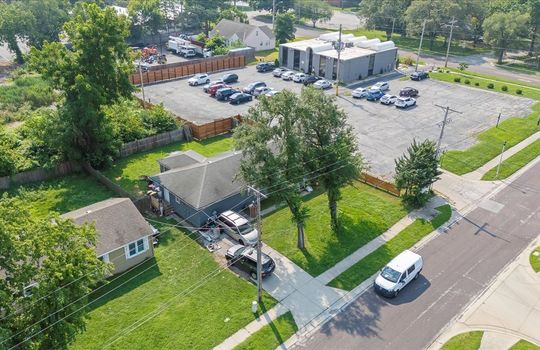 17-8231 Travis St-01