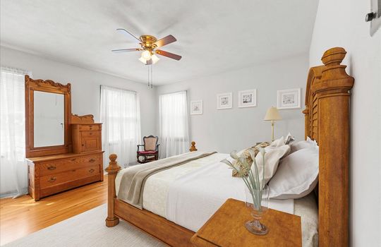 17-7205 Woodward St-13