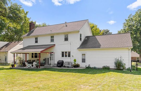 28-7205 Woodward St-04