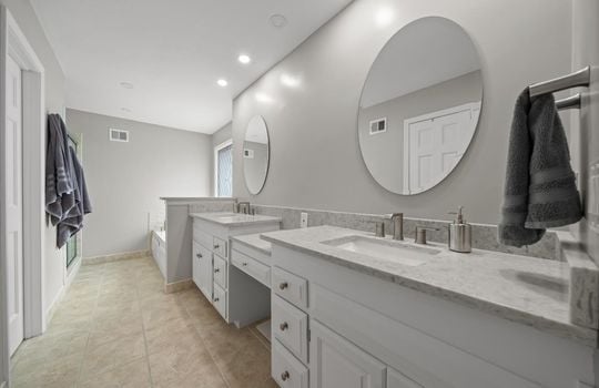 31-Project 8618 W 138th Terr-10