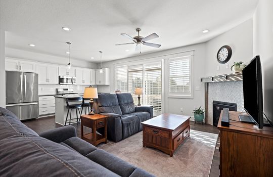 04-21373 W 117th Terrace